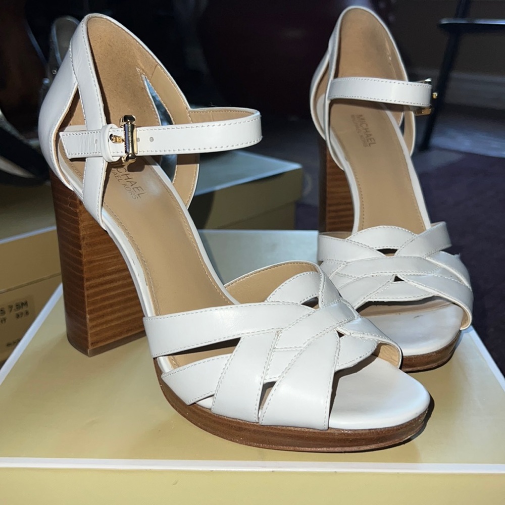 Michael Kors Annaliese Leather Platform in the color Optic White